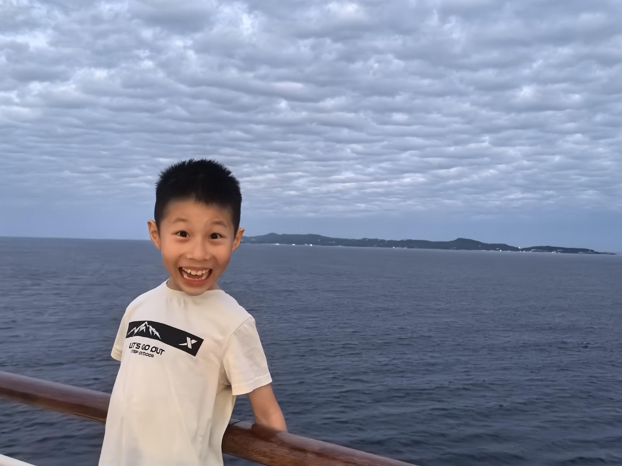 A family moment during the cruise journey