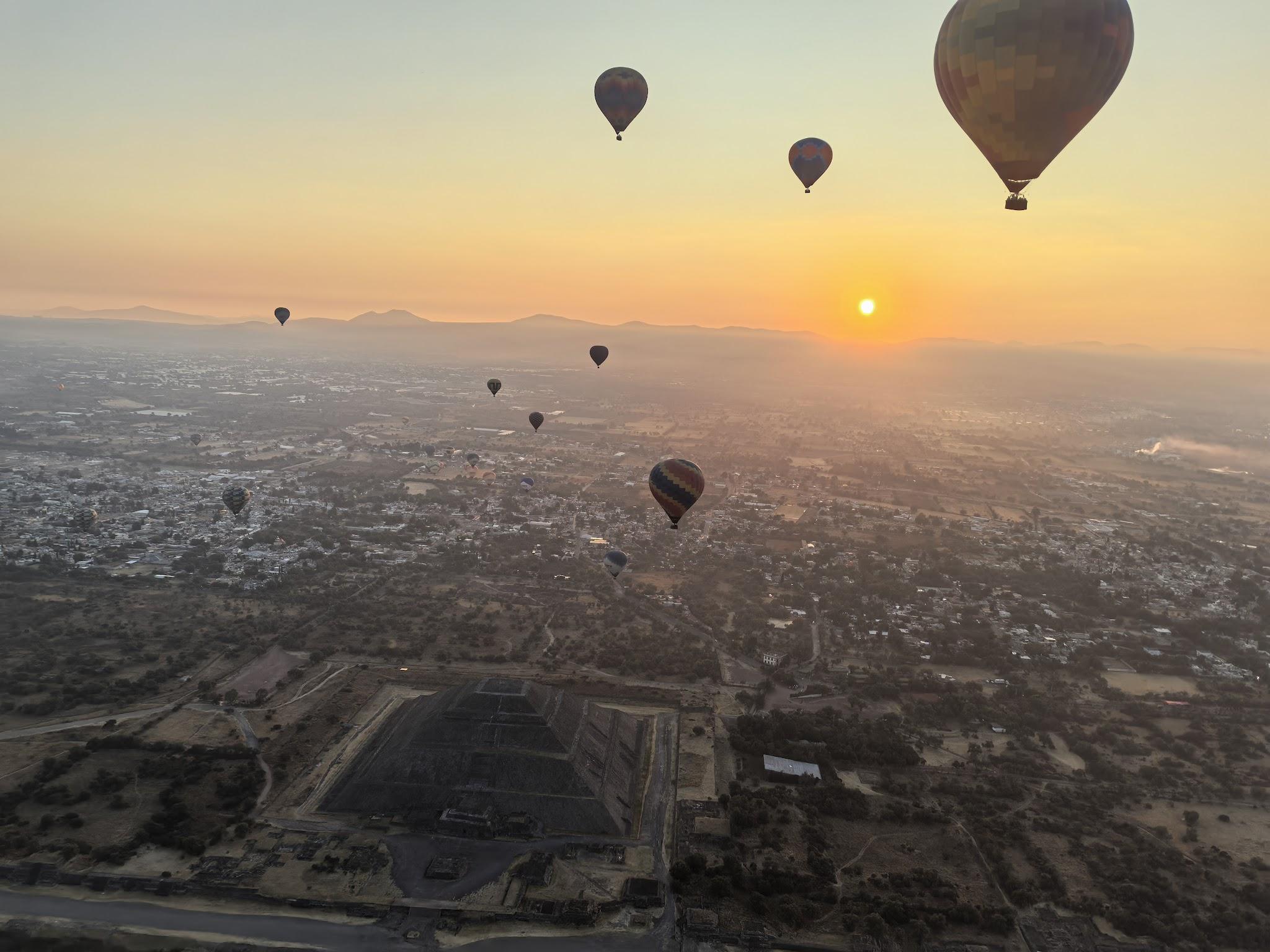 Hot air balloons over Teotihuacan at sunrise