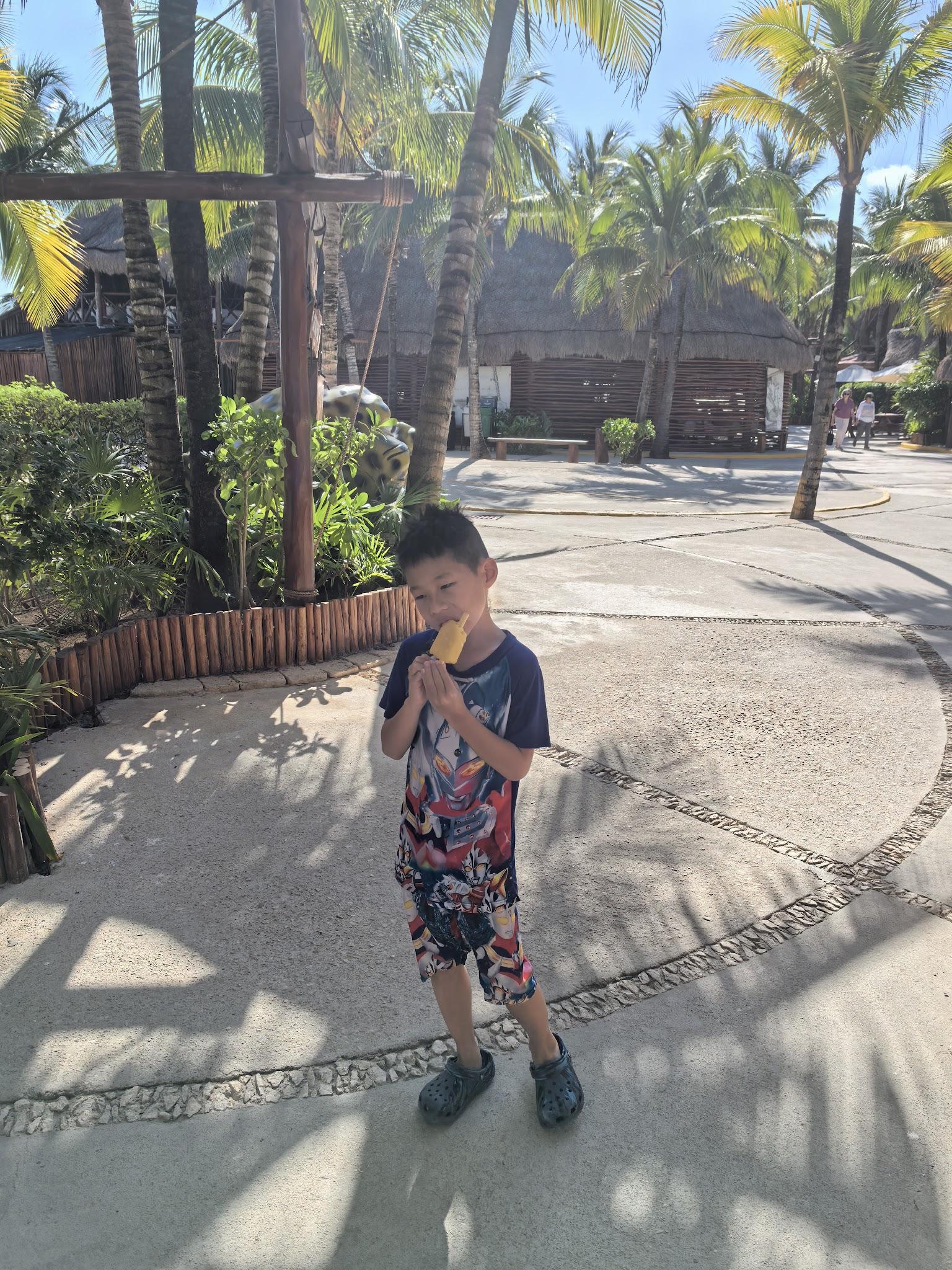 Roger at the zoo in Mexico